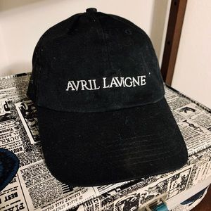 Avril Lavigne concert hat